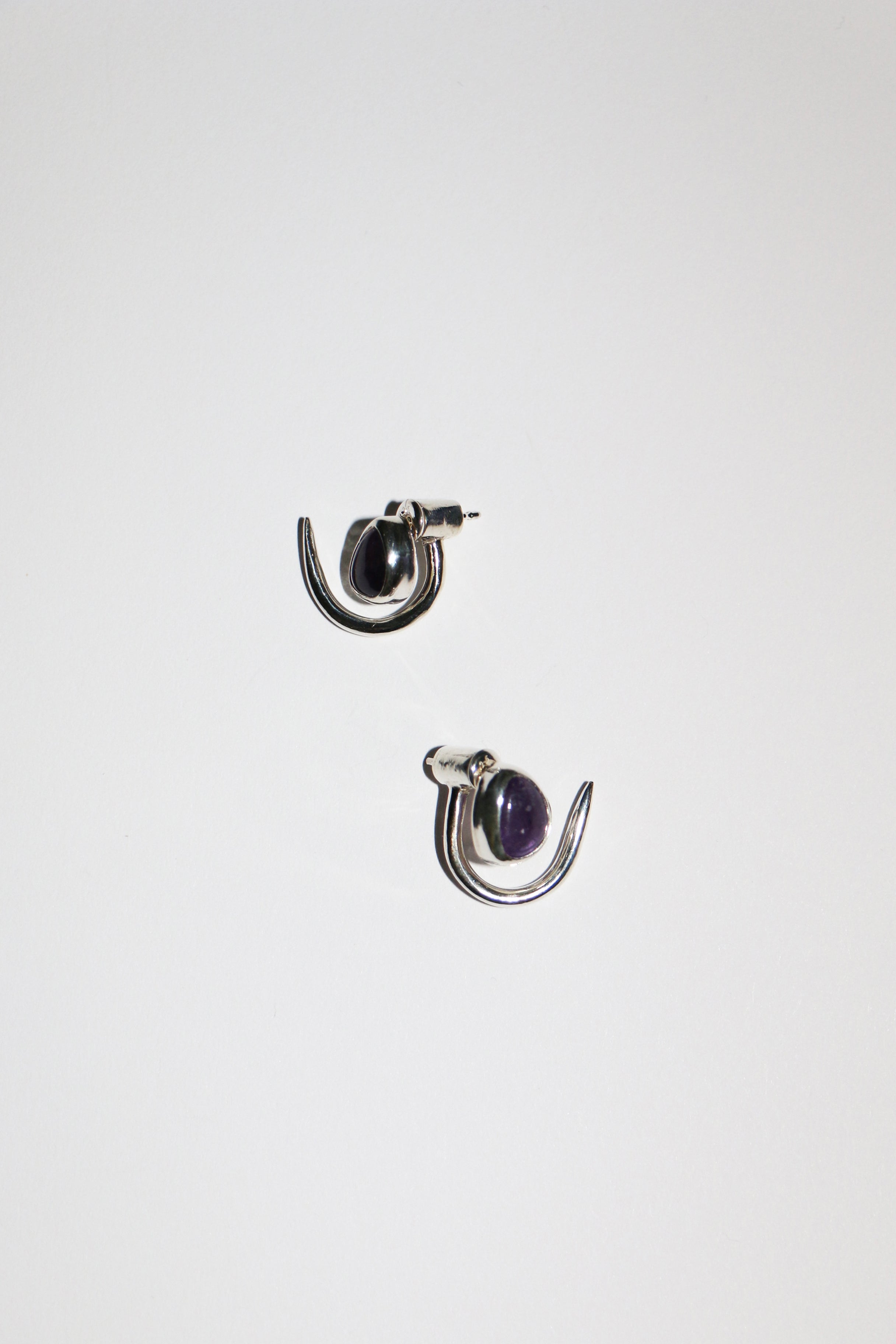 NUCLEUS EARRING